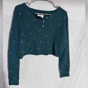 Gilly Hicks green with floral print thermal henley Size Small